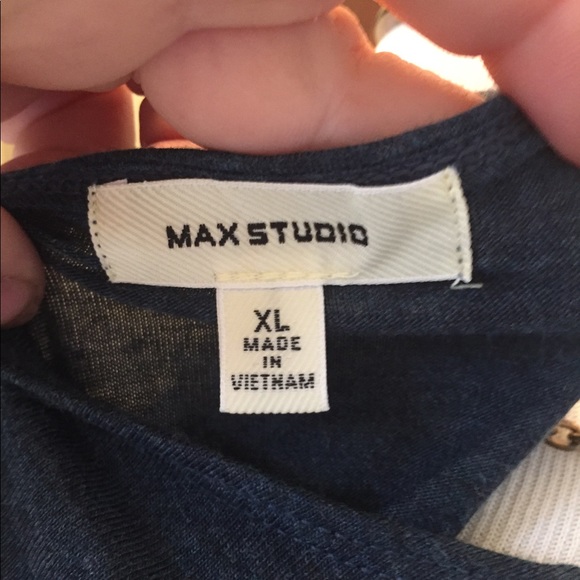 Max Studio Flutter Sleeve Top - Picture 6 of 7